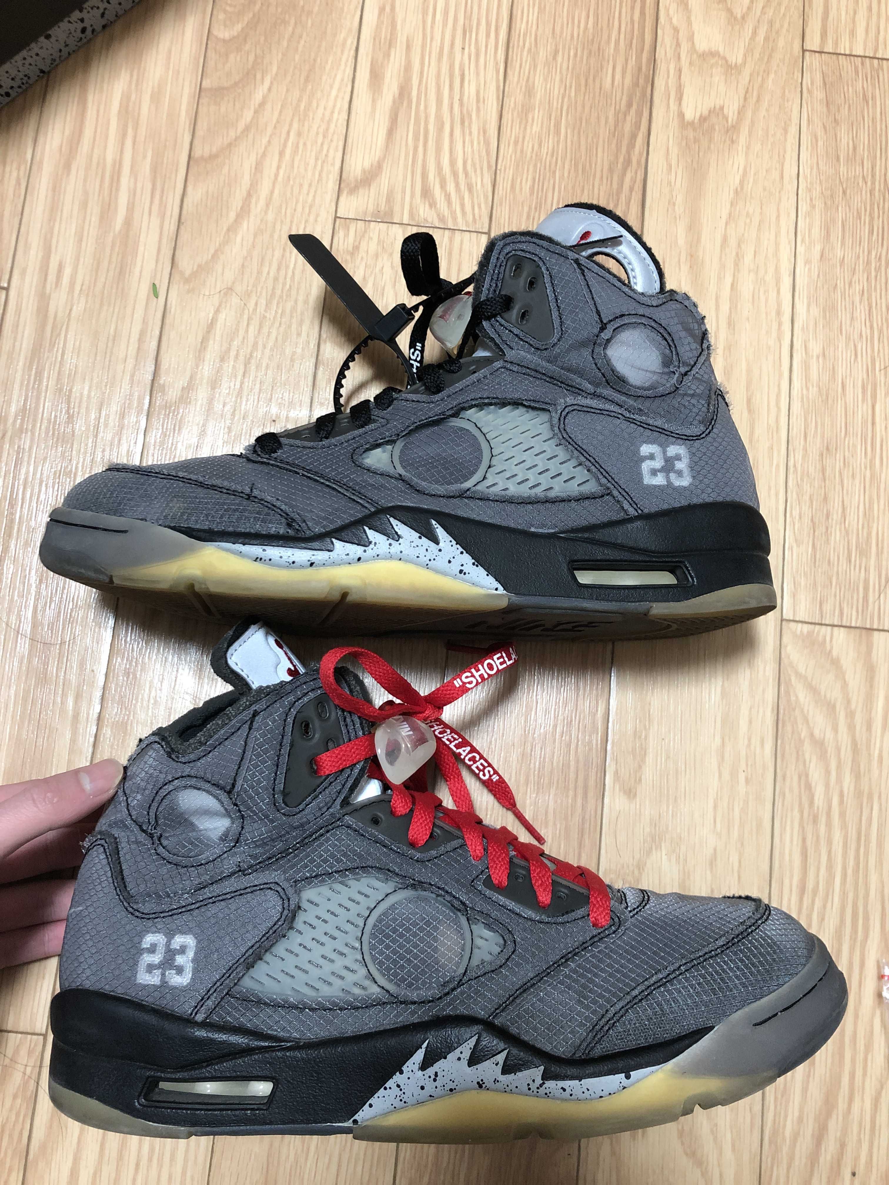 Off-White × Nike Air Jordan 5 "Black/Muslin/Fire Red"