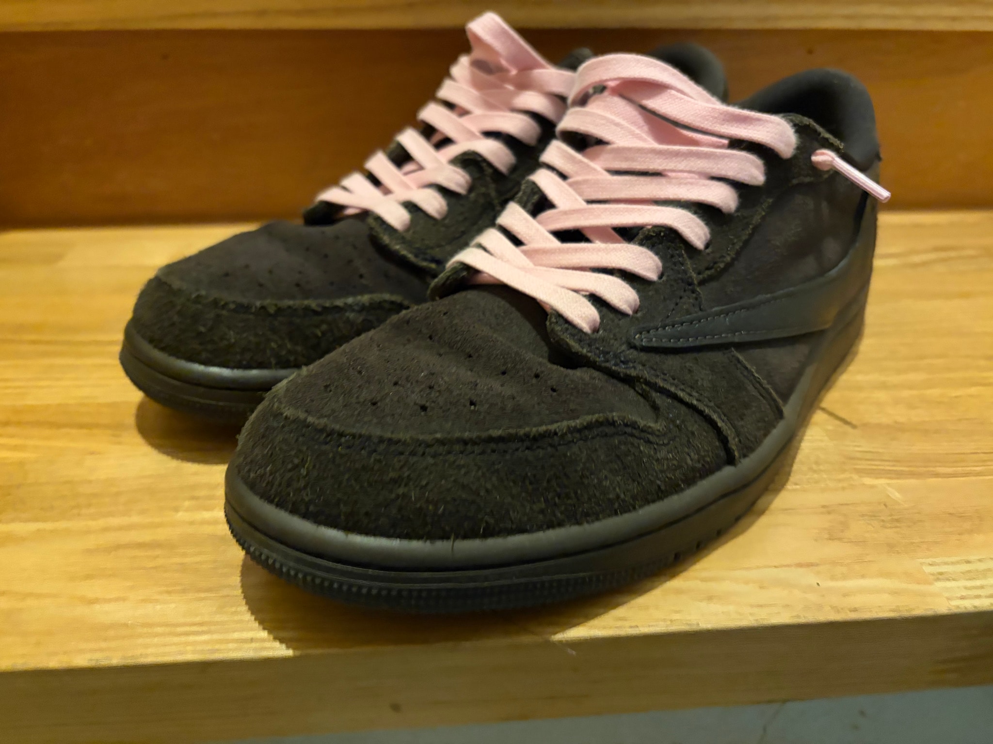 Travis Scott × Nike Air Jordan 1 Low OG SP "Velvet Brown and Dark Mocha"