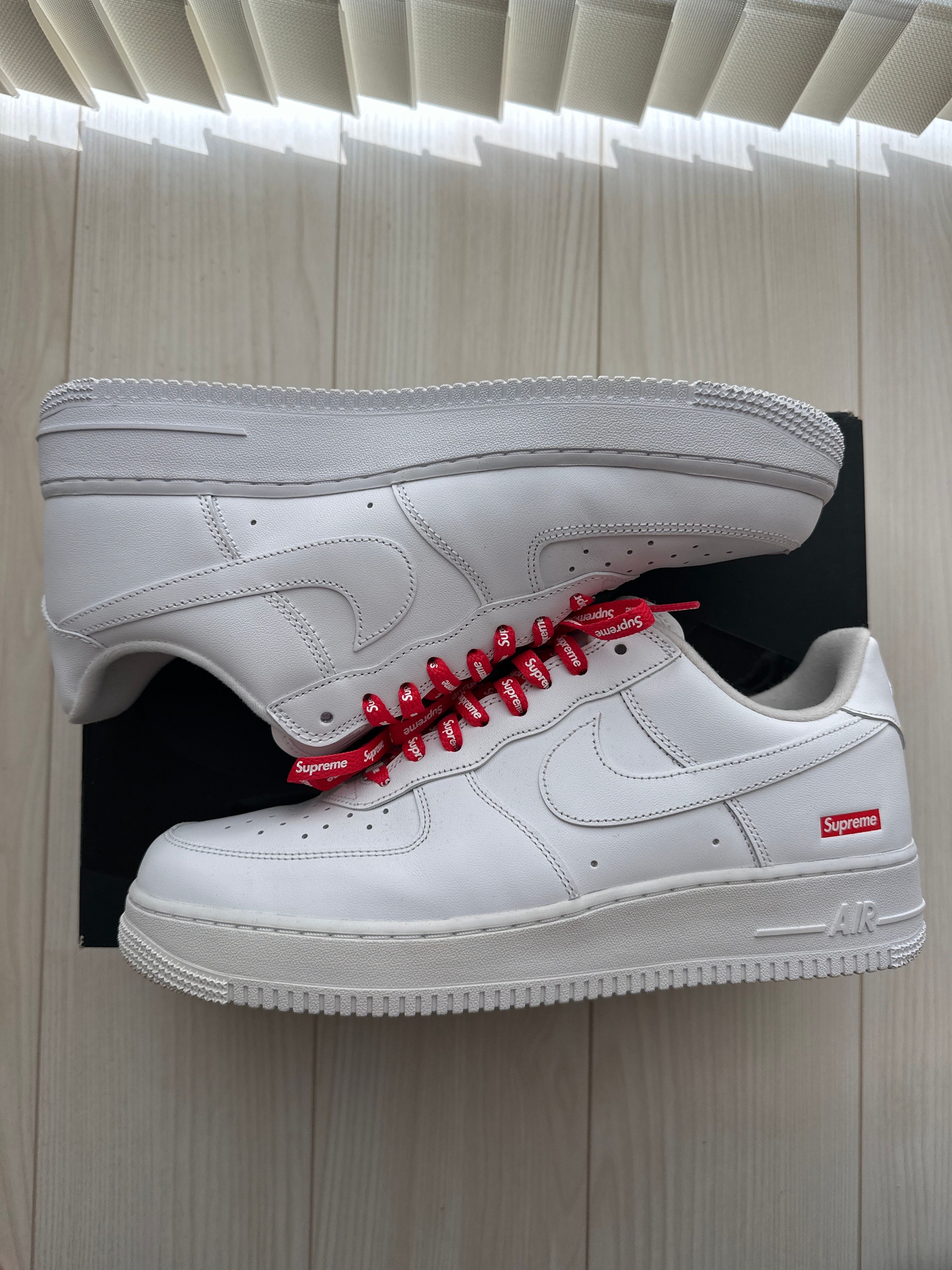 Supreme × Nike Air Force 1 Low "White"