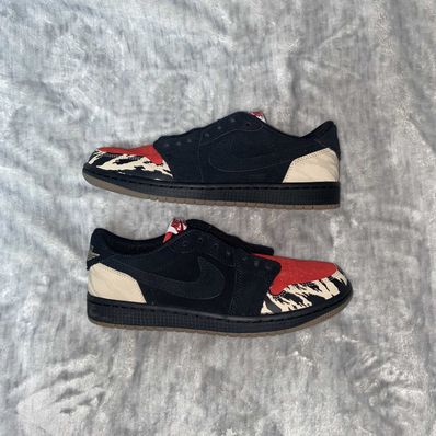Sole Fly × Nike Air Jordan 1 Low "Black and Sport Red"