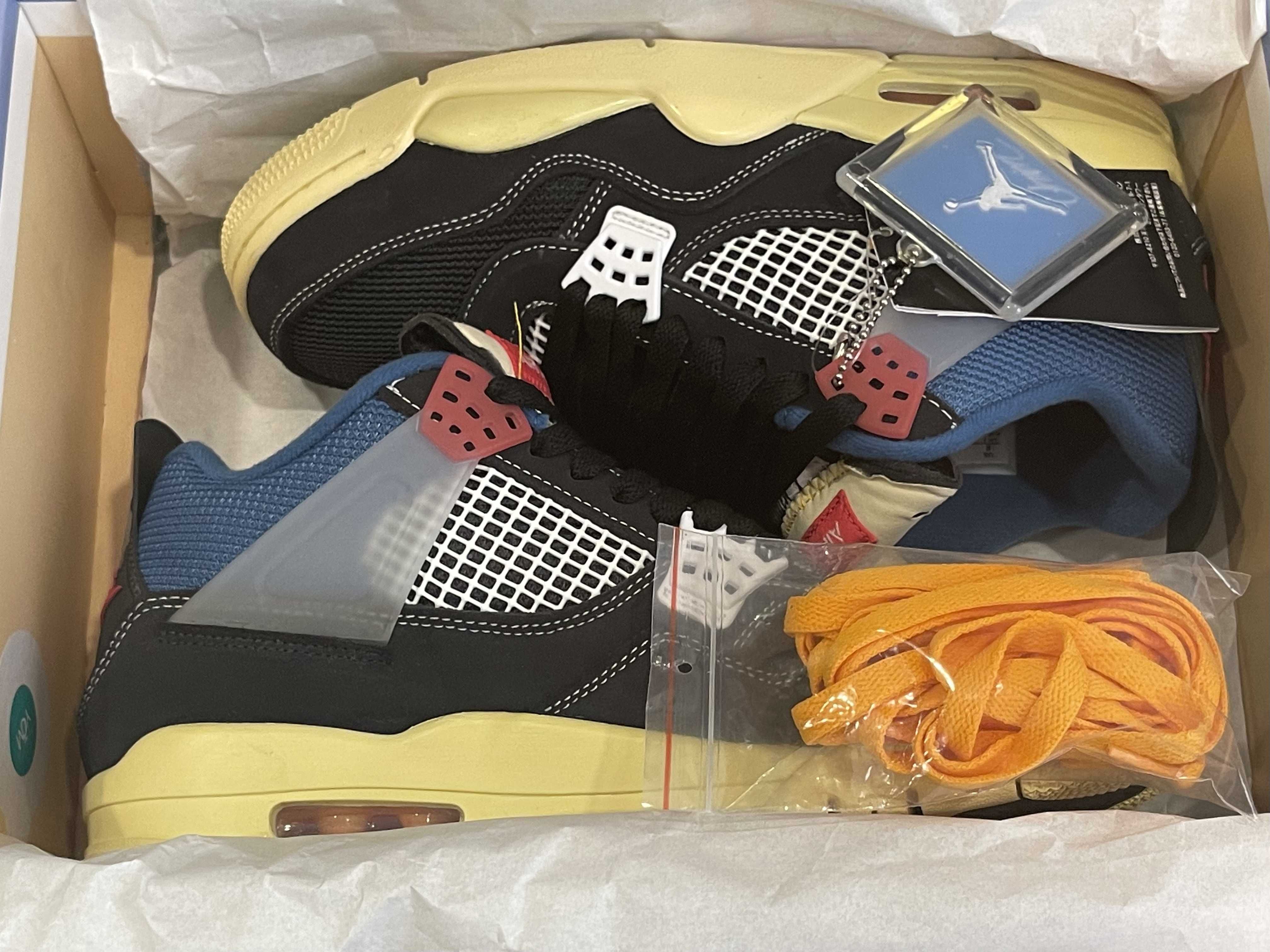 UNION × NIKE AIR JORDAN 4 "OFF NOIR"