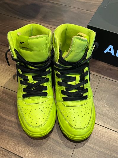 AMBUSH × NIKE DUNK HIGH "FLASH LIME"