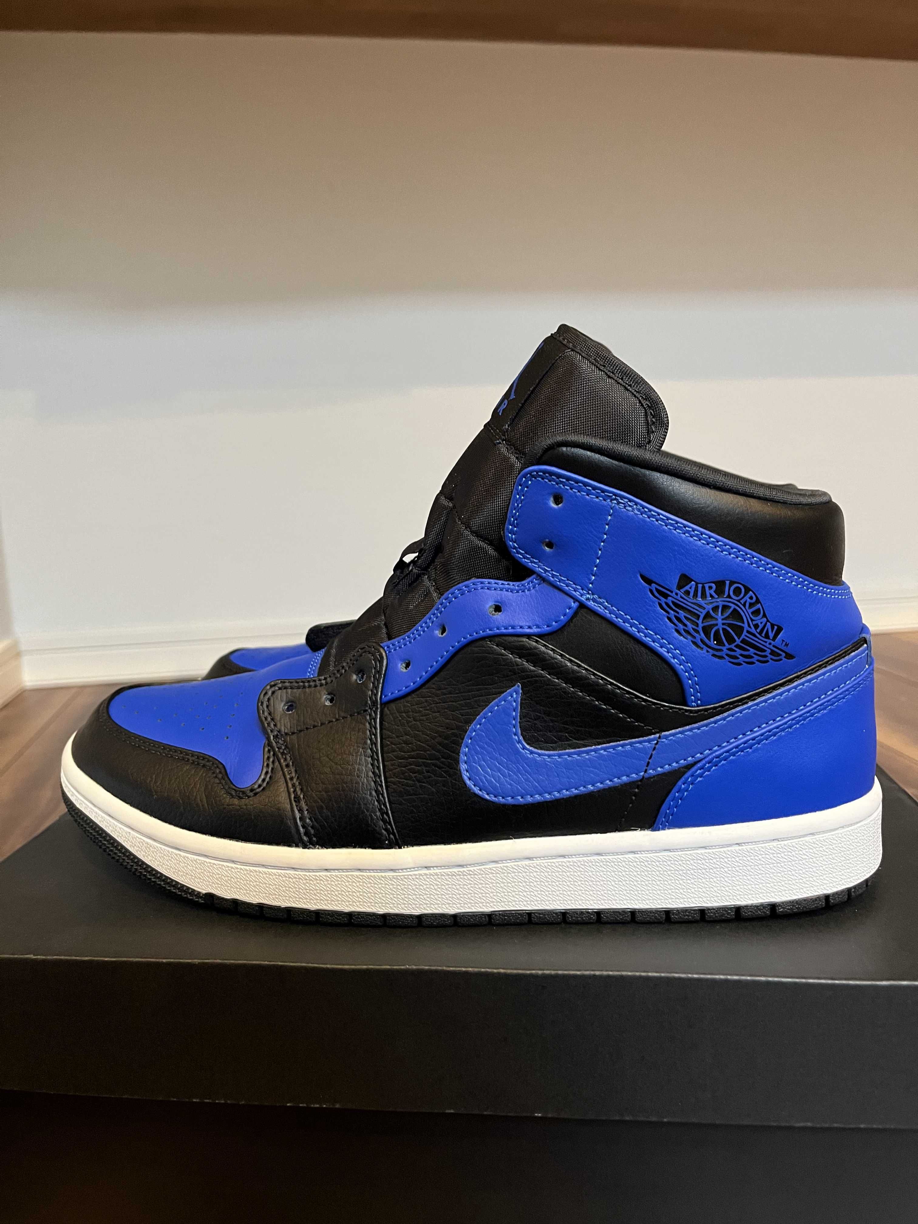 Nike Air Jordan 1 Mid "Hyper Royal"
