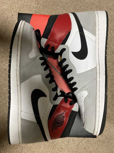 Nike Air Jordan 1 High OG "White/Black/Light Smoke Grey"