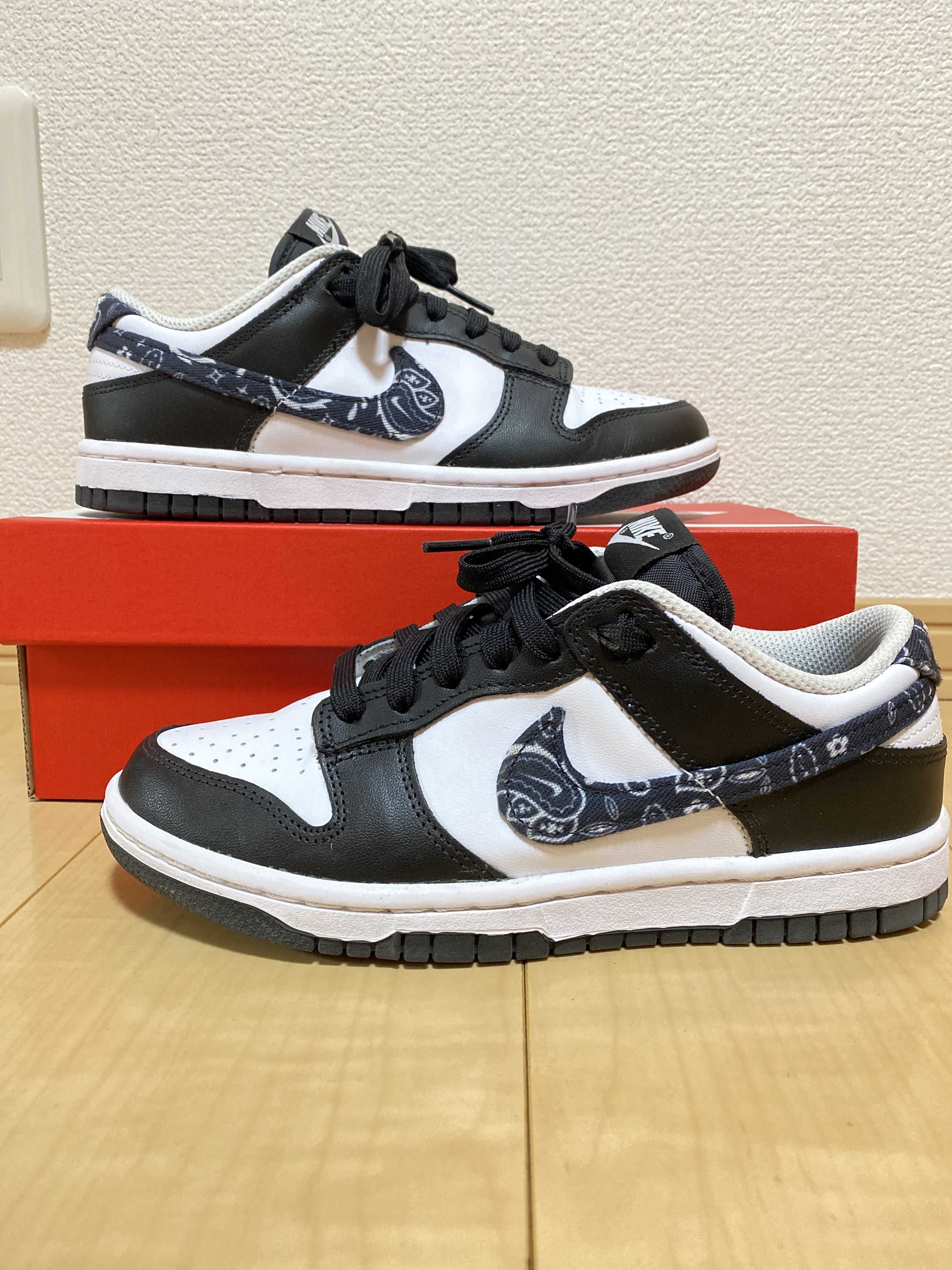 Nike Women's Dunk Low ESS "Black Paisley"