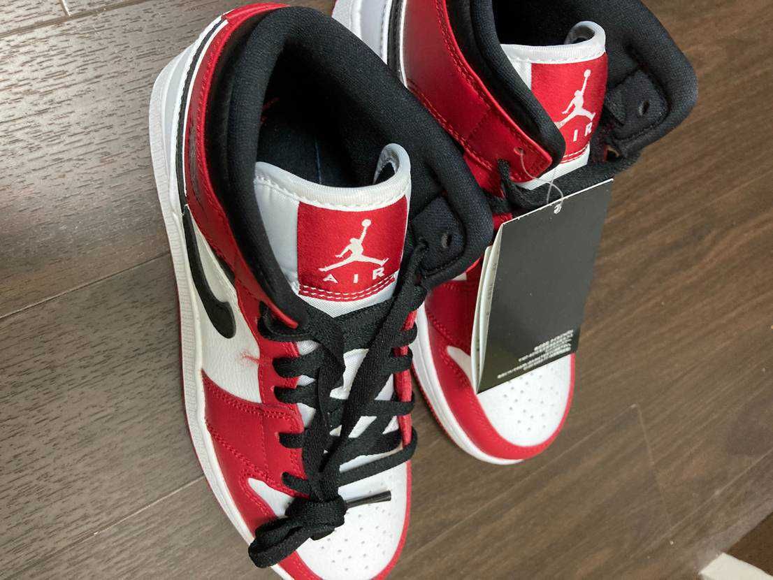 Nike GS Air Jordan 1 Mid "Black/Gym Red-White"