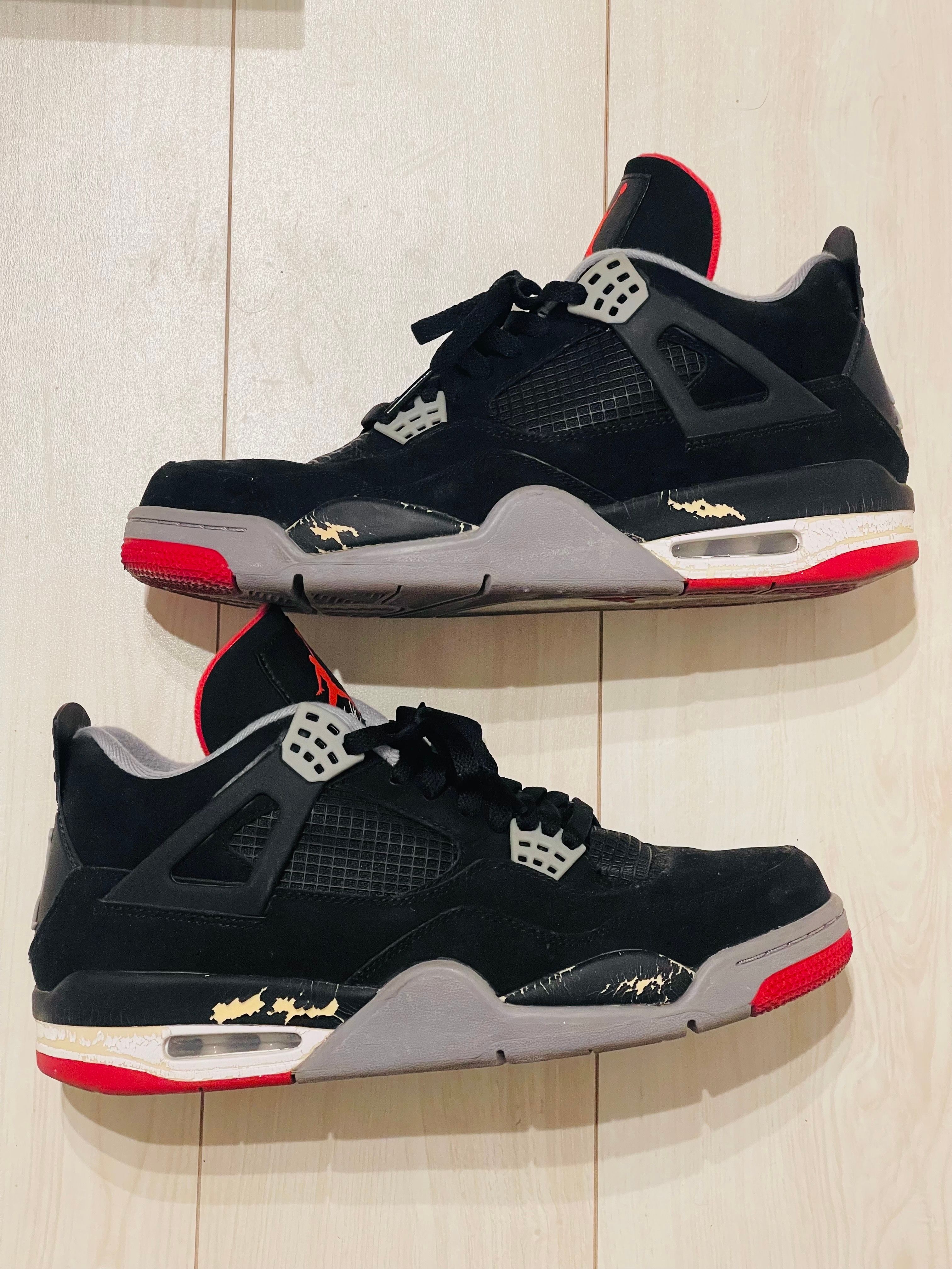 Nike Air Jordan 4 Retro "Black/Cement Grey/Fire Red" (2012)