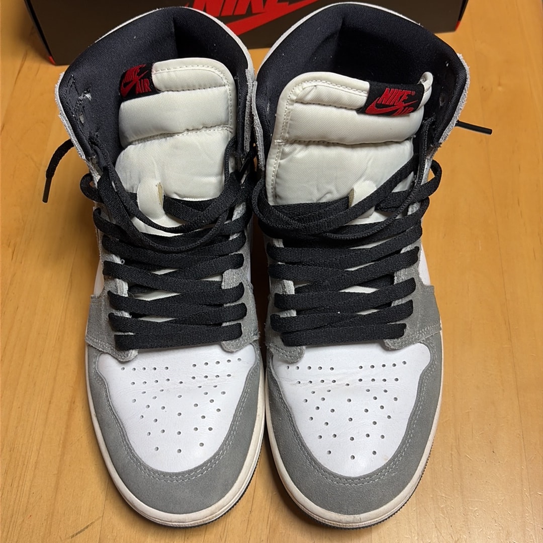 Nike Air Jordan 1 Retro High OG "Black and Smoke Grey"