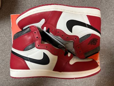 Nike Air Jordan 1 High OG "Lost & Found/Chicago"