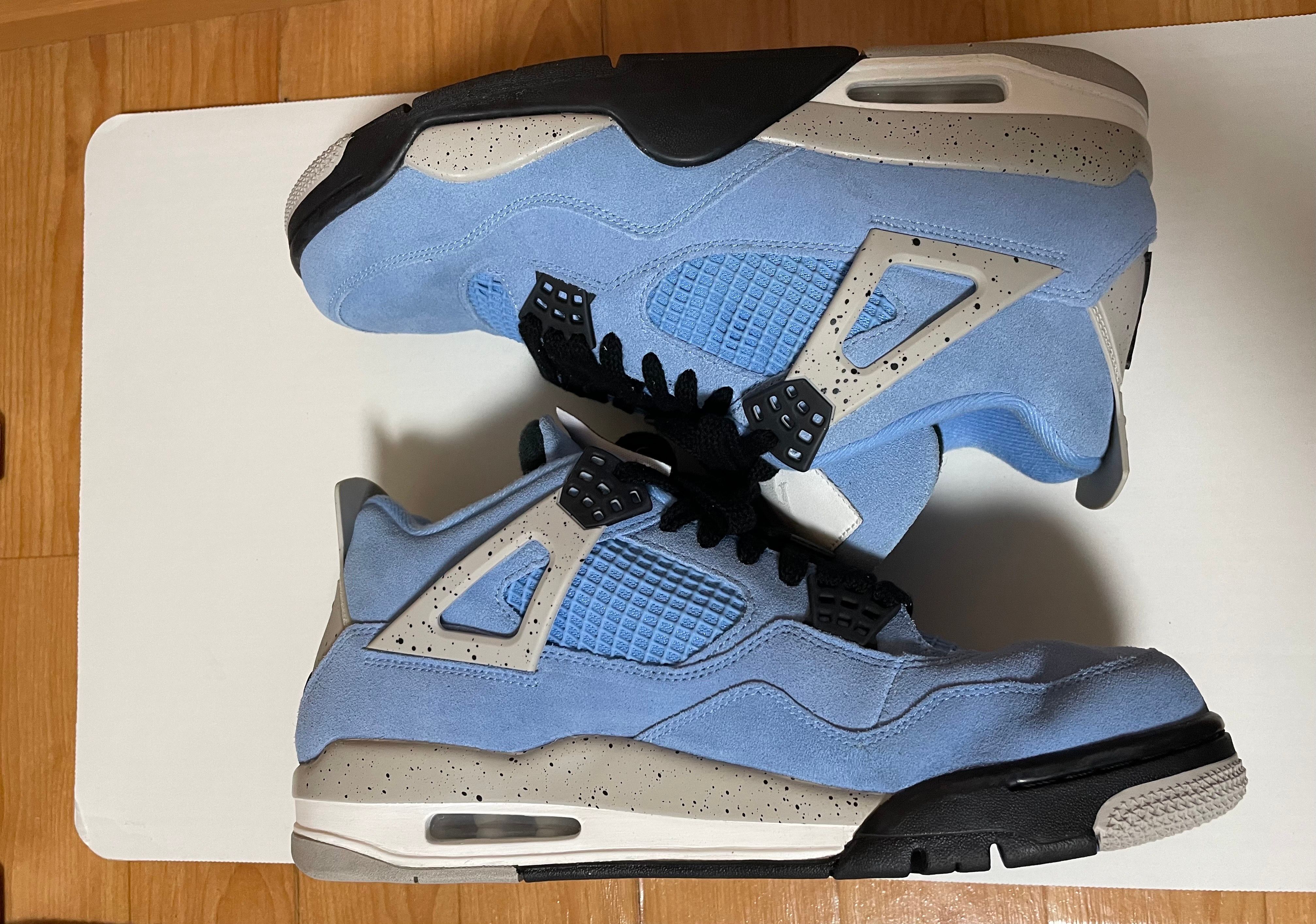 Nike Air Jordan 4 "University Blue"
