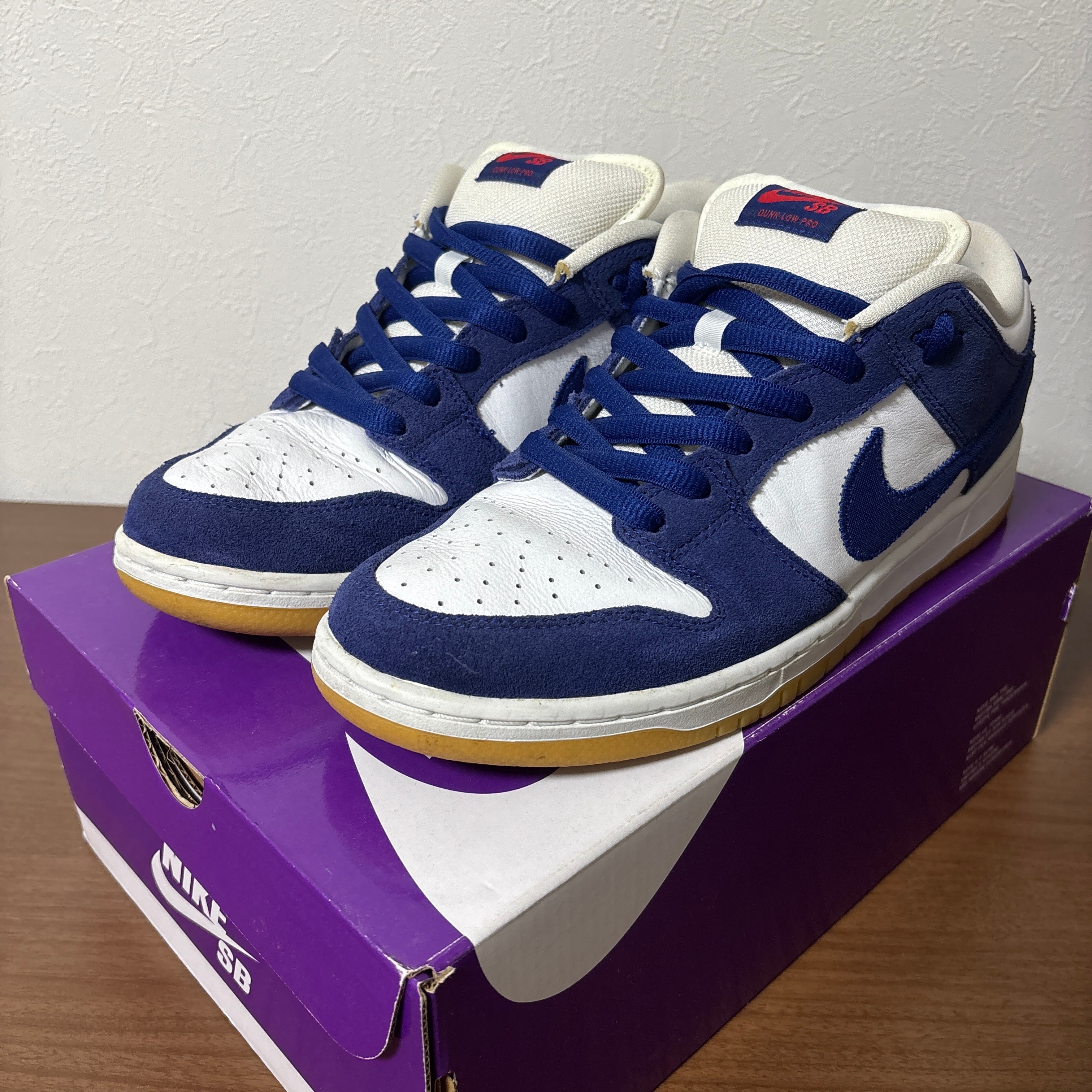 Nike SB Dunk Low "Los Angeles Dodgers/Deep Royal Blue"