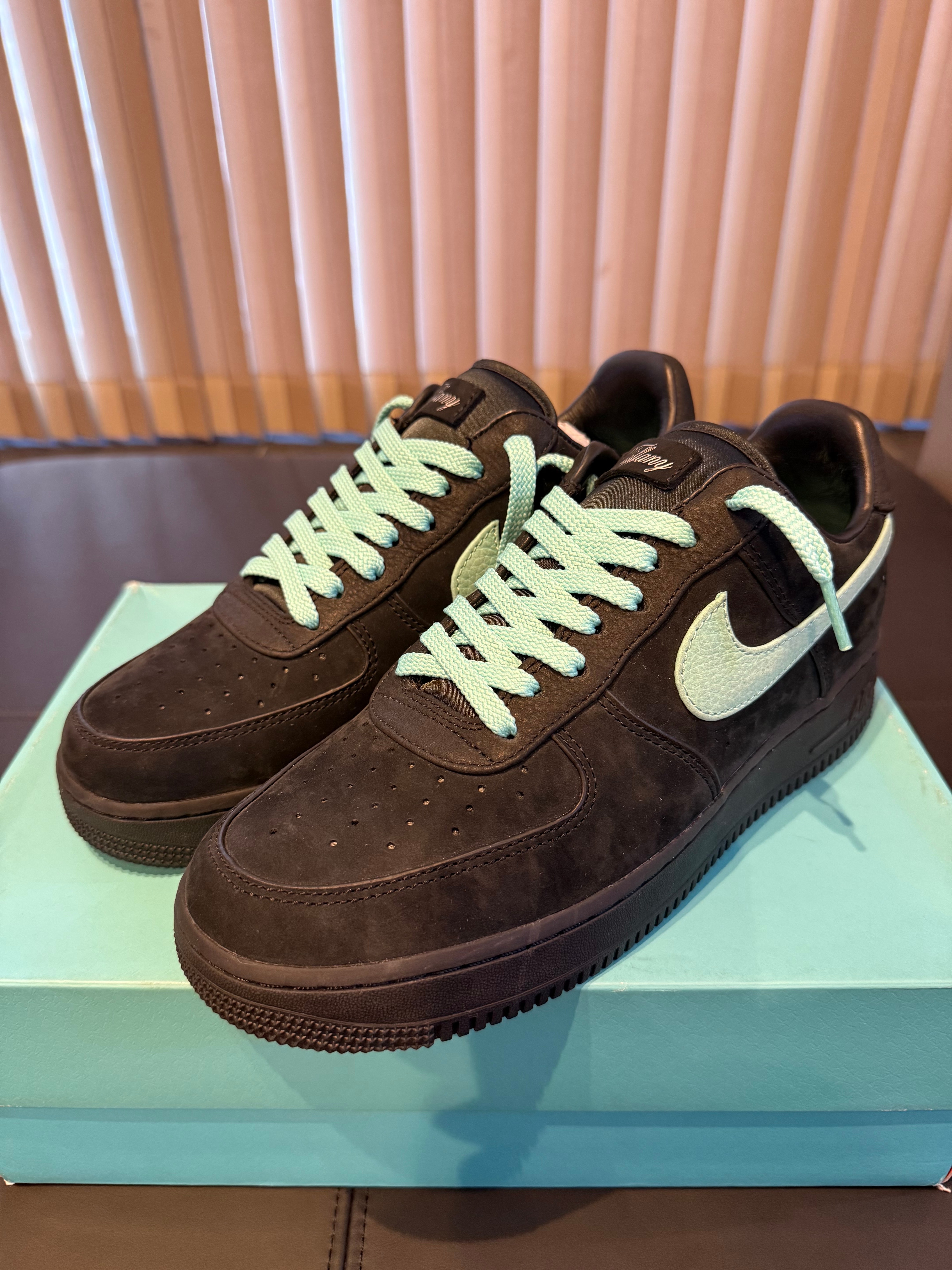 Tiffany & Co. × Nike Air Force 1 Low "1837"