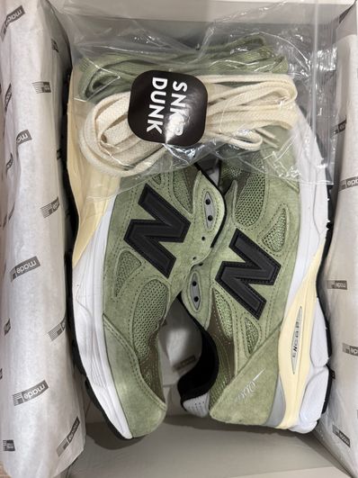 JJJJound × New Balance 990V3 "Green"