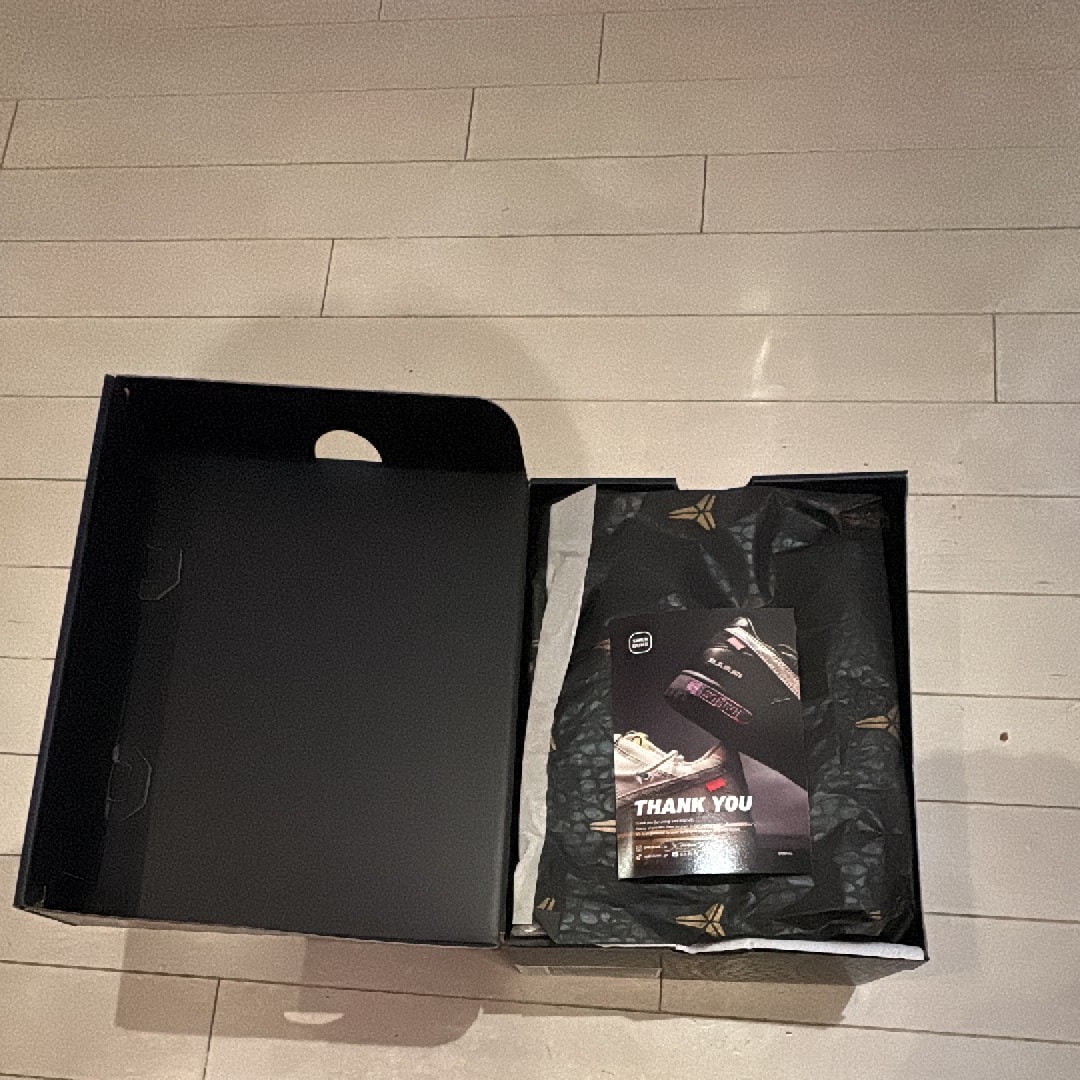 ナイキ GS コービー8 プロトロ "ワット ザ コービー?" (キッズ)