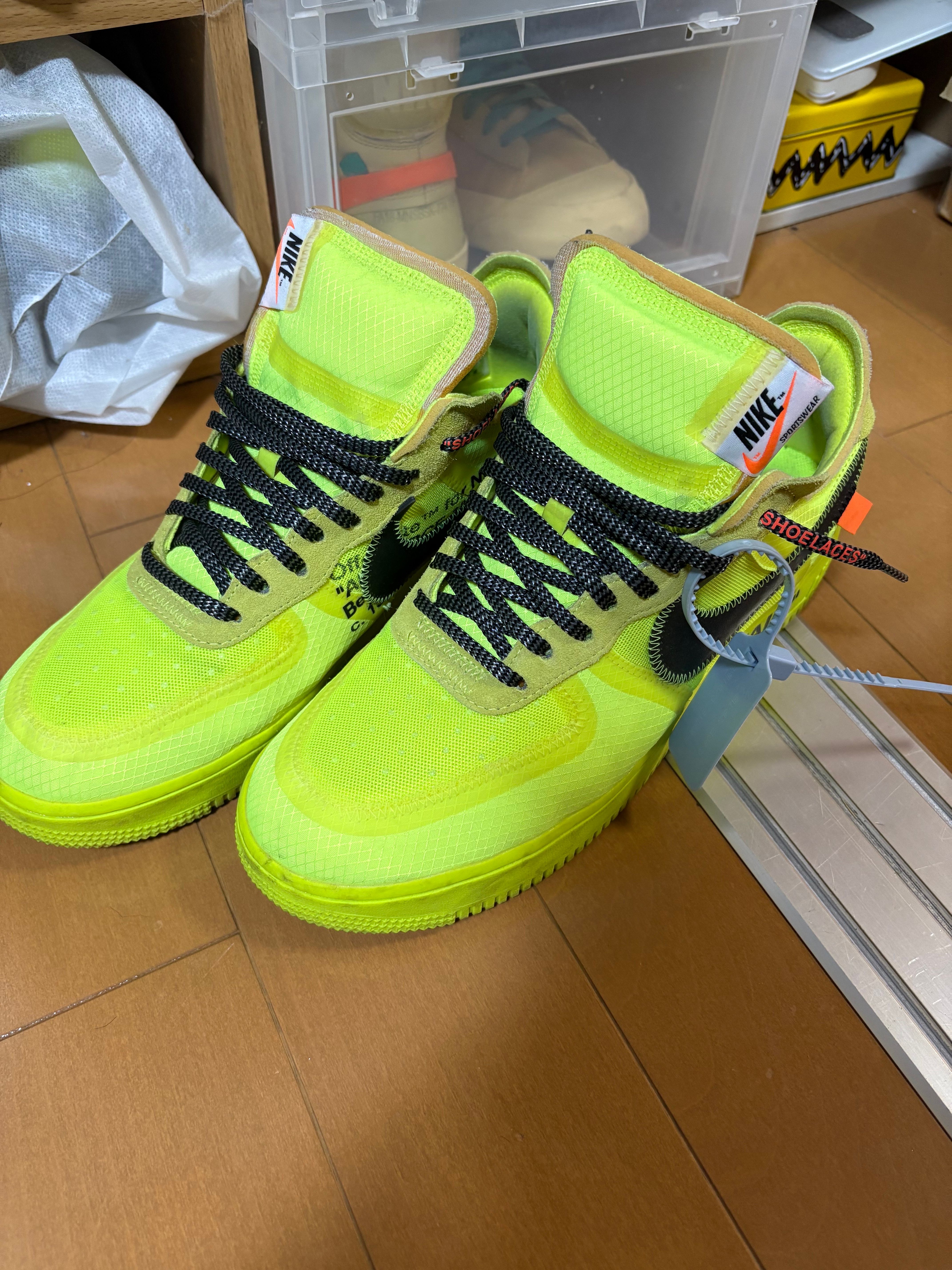 Off-White × Nike Air Force 1 Low "Volt"