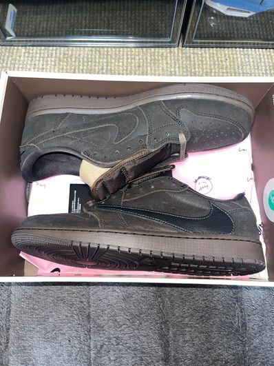 Travis Scott × Nike Air Jordan 1 Low OG SP "Velvet Brown and Dark Mocha"