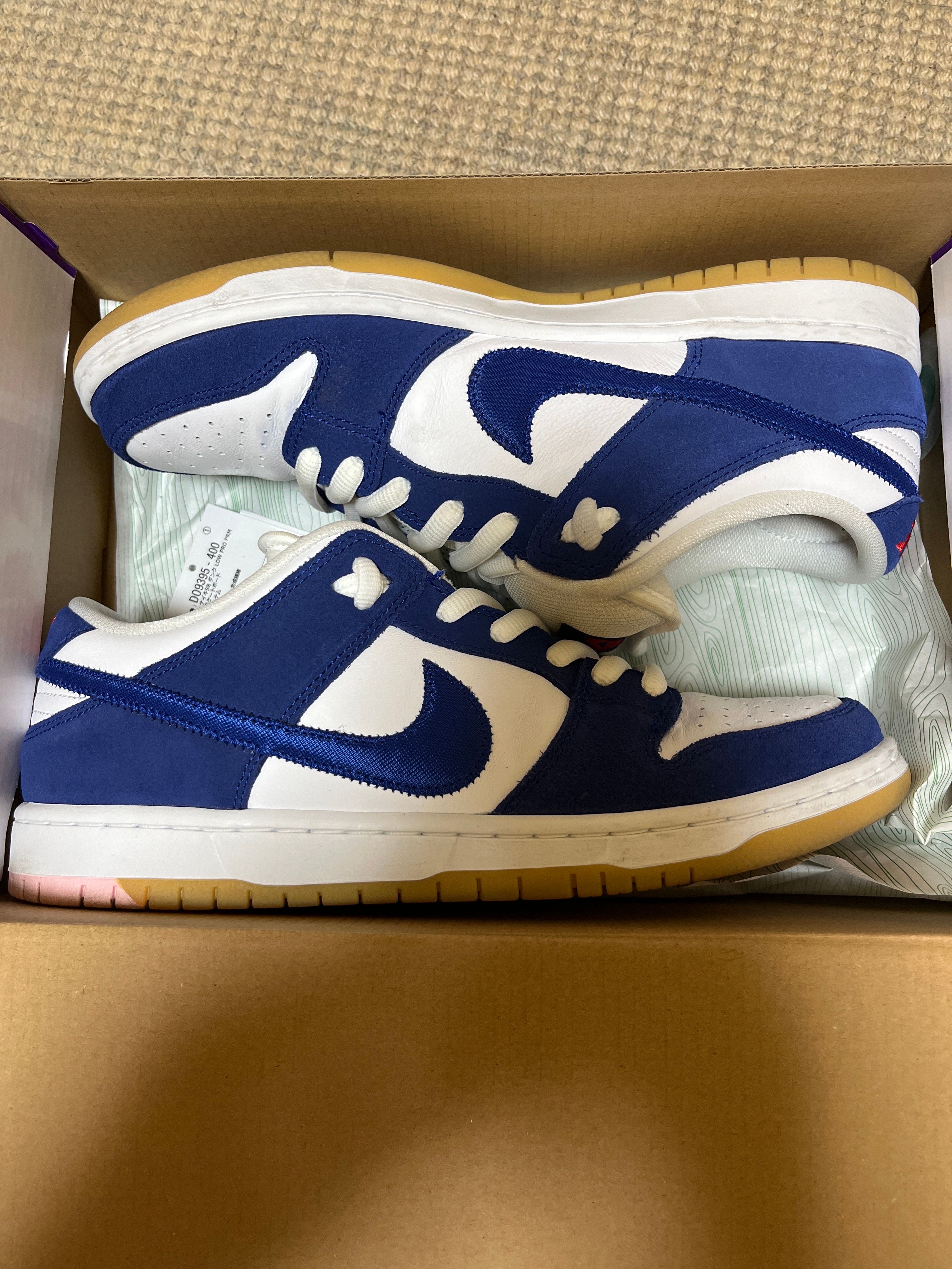 Nike SB Dunk Low "Los Angeles Dodgers/Deep Royal Blue"