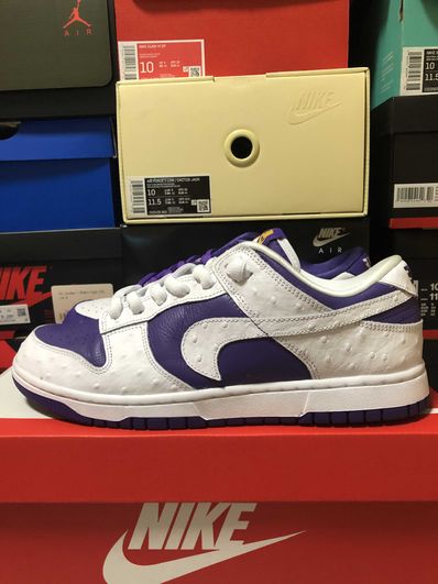 Nike Women's Dunk Low "Made You Look"