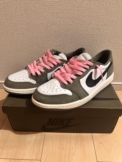 Nike Air Jordan 1 Low OG "Medium Olive and Summit White"
