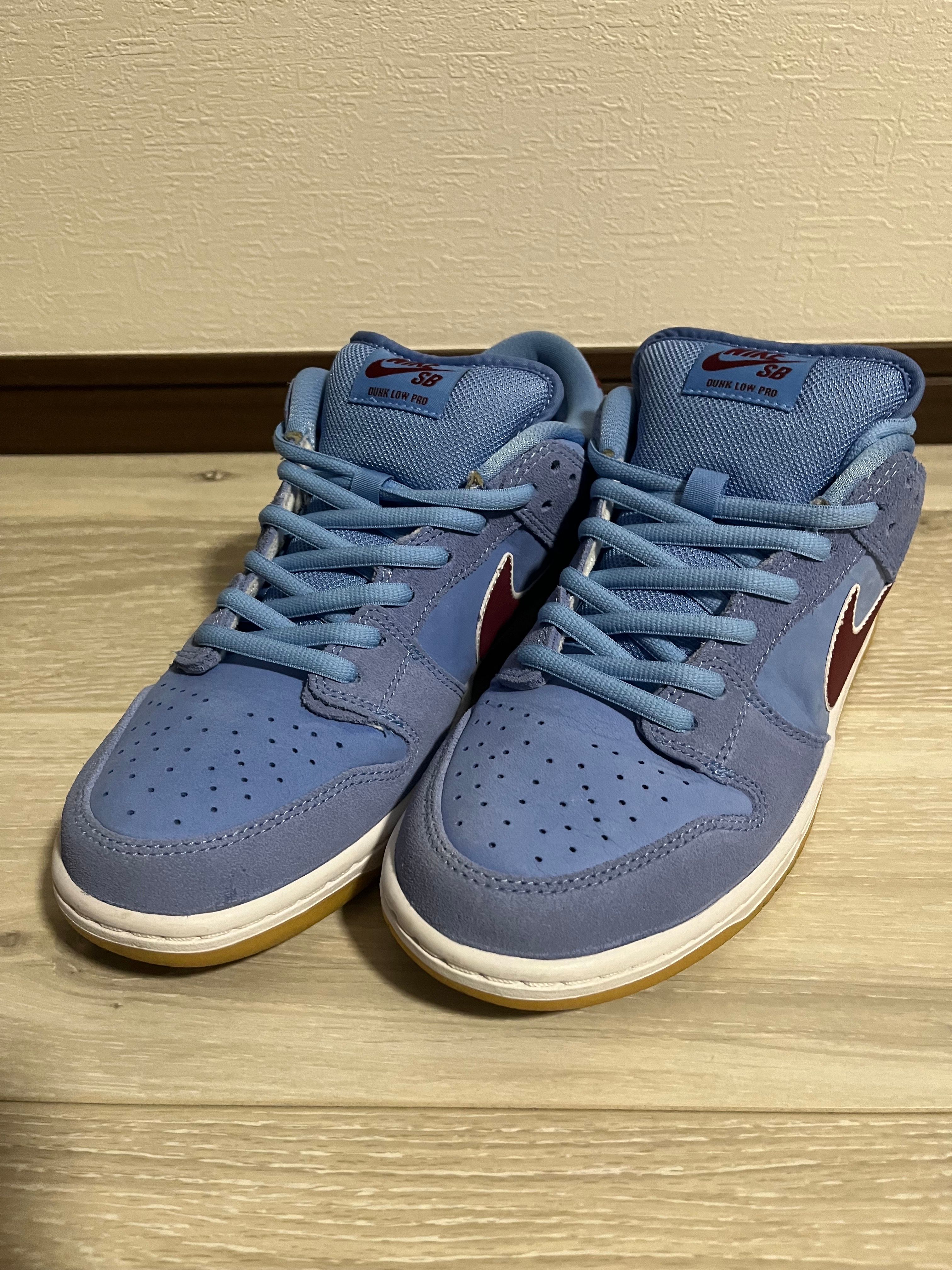 Nike SB Dunk Low Pro "Philadelphia Phillies/Valor Blue and Team Maroon"