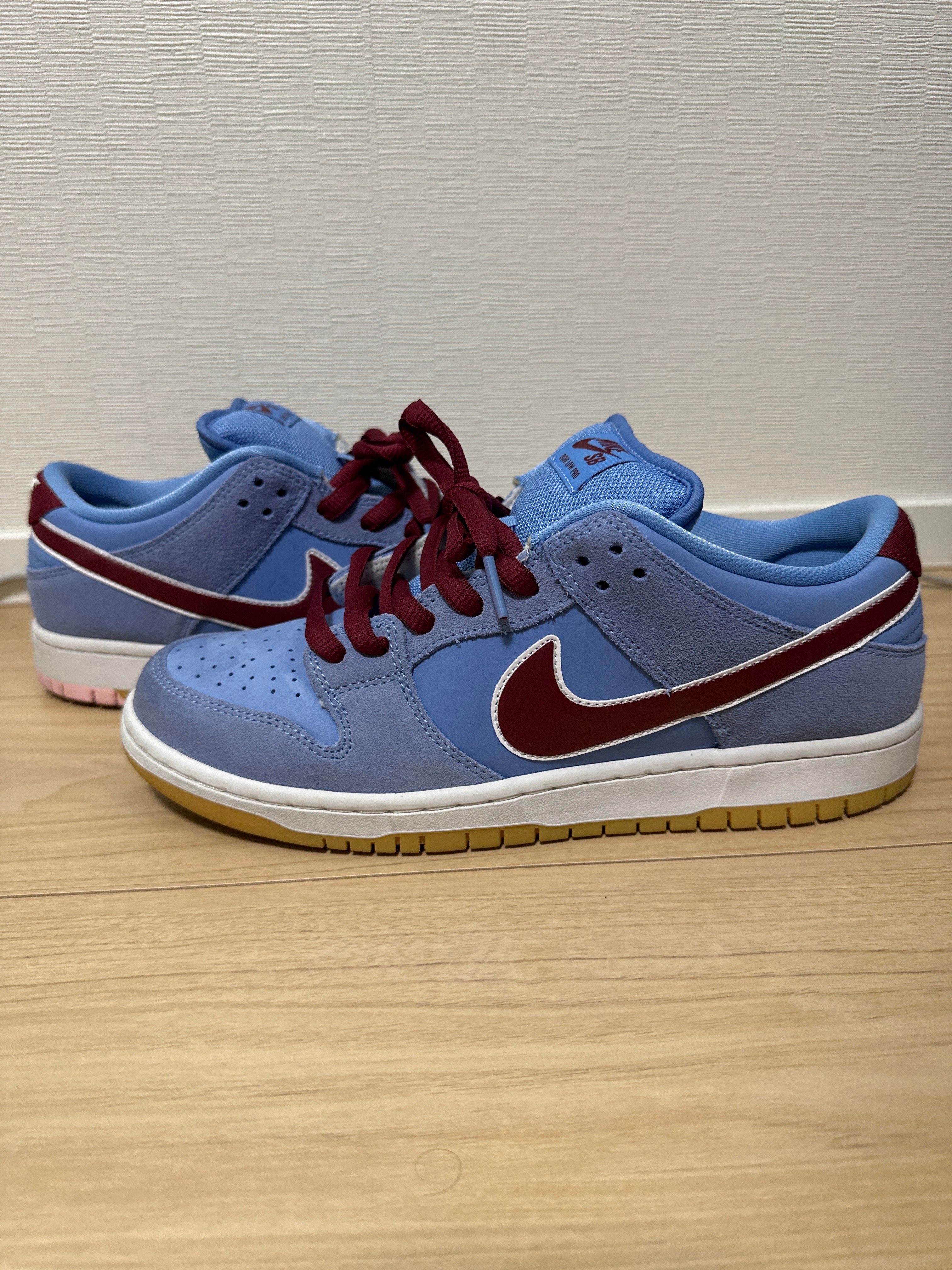 Nike SB Dunk Low Pro "Philadelphia Phillies/Valor Blue and Team Maroon"