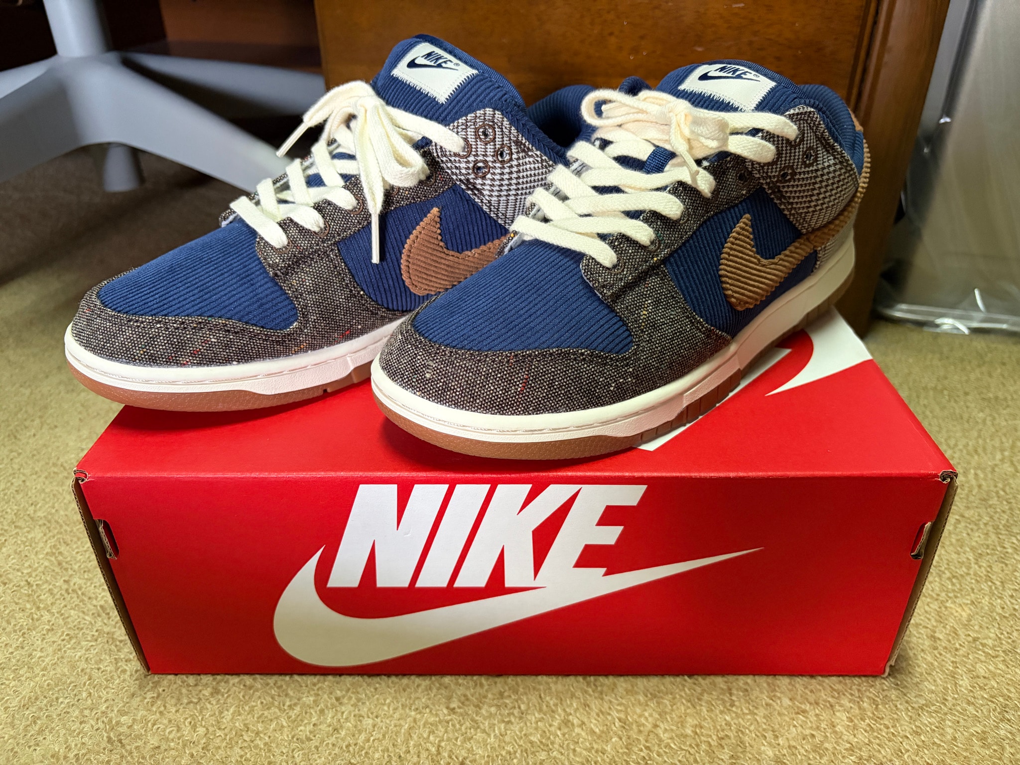 Nike Dunk Low PRM "Midnight Navy and Baroque Brown"