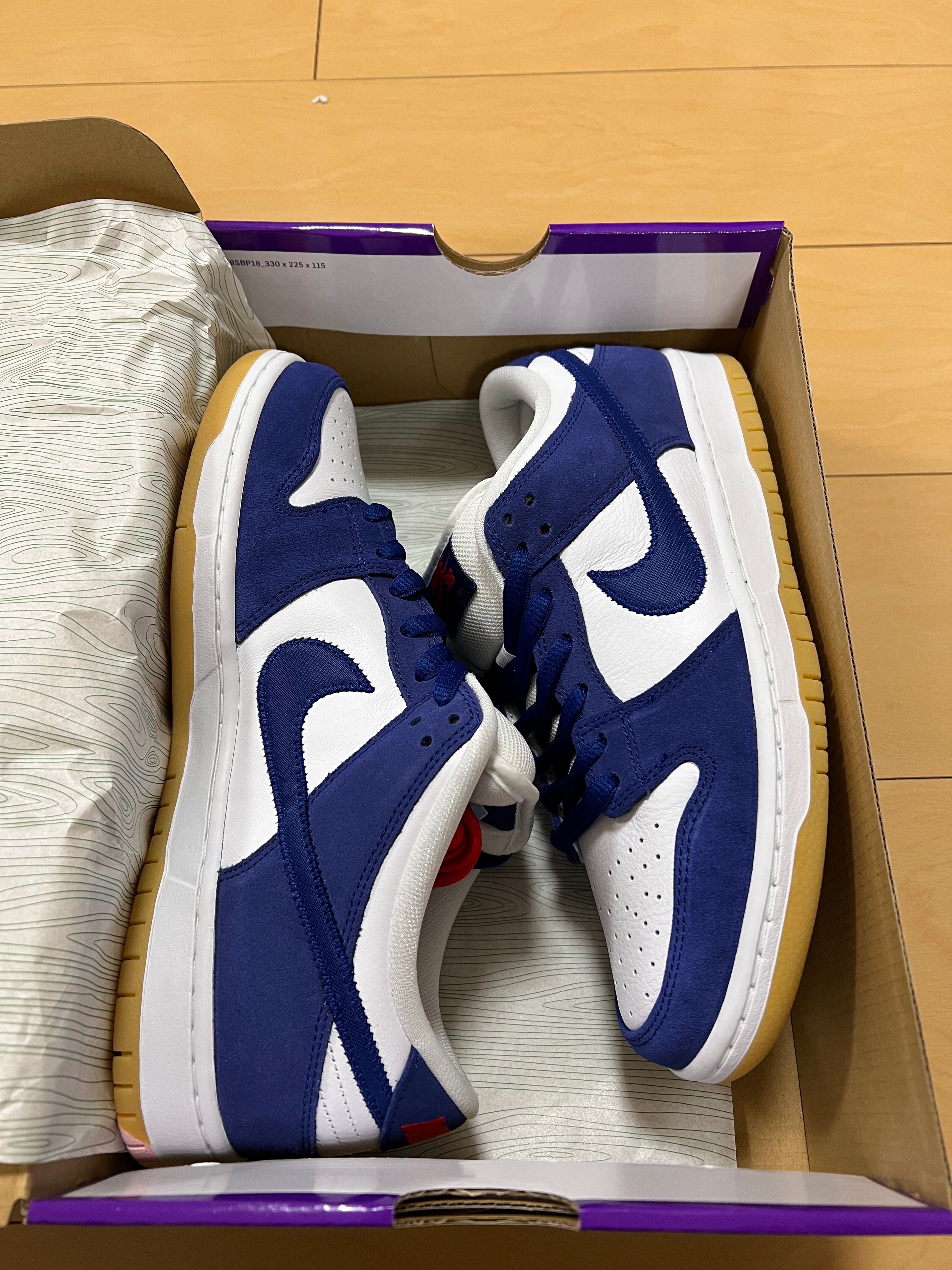 Nike SB Dunk Low "Los Angeles Dodgers/Deep Royal Blue"
