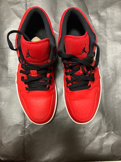 Nike Air Jordan 1 Low "University Red White"