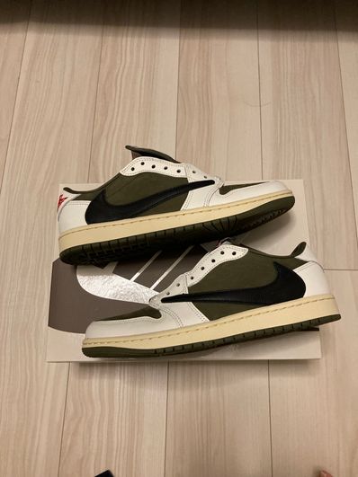 Travis Scott × Nike Air Jordan 1 Low OG SP "Reverse Olive"