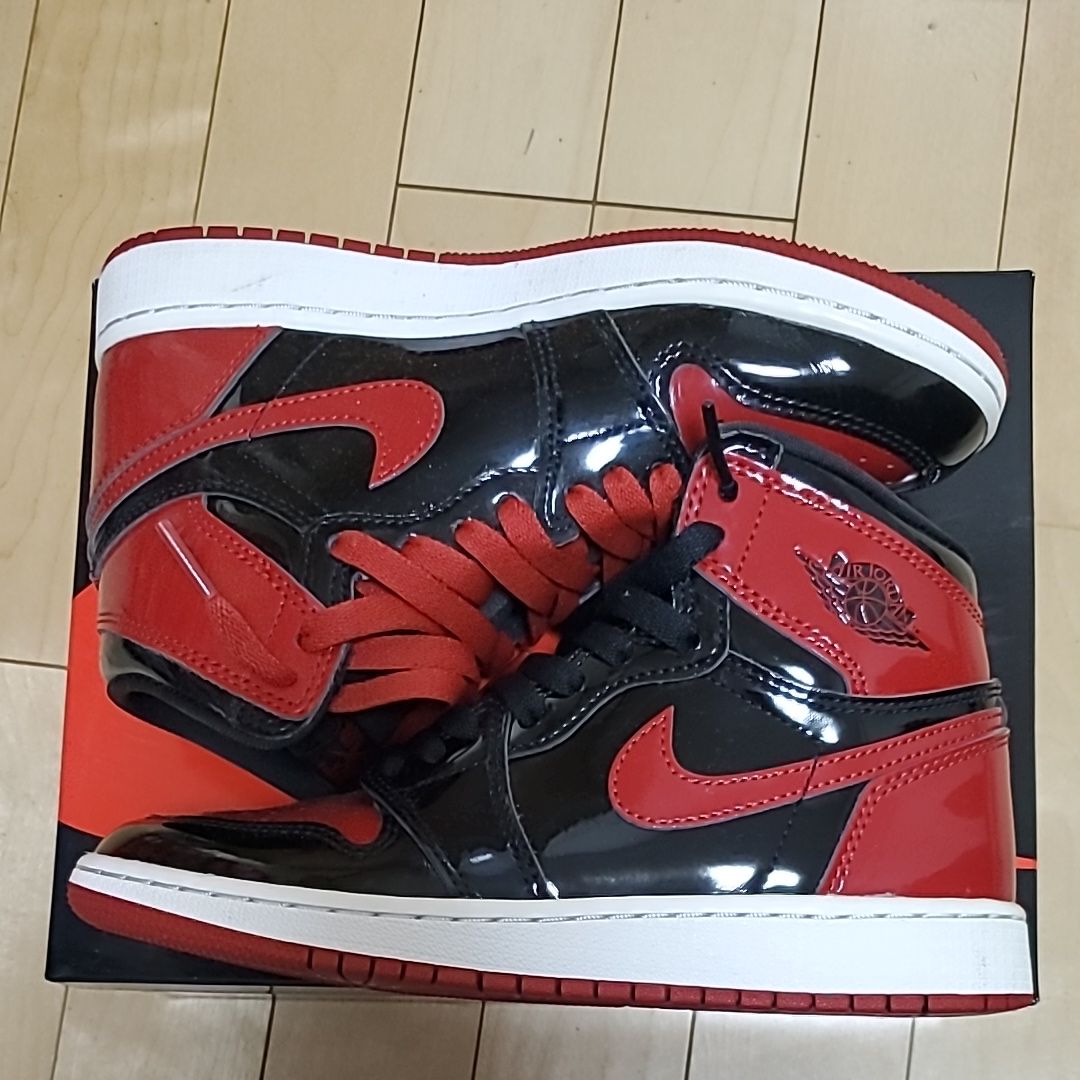 Nike GS Air Jordan 1 High OG "Patent Bred"