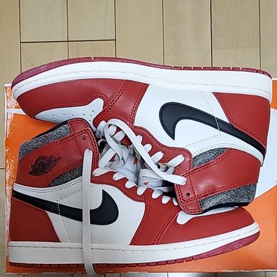 Nike Air Jordan 1 High OG "Lost & Found/Chicago"