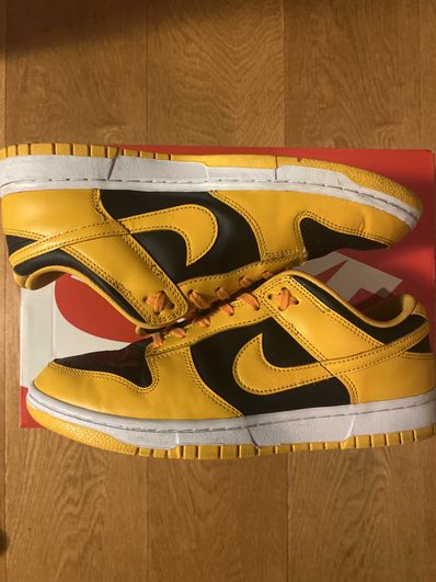 Nike Dunk Low "Championship Goldenrod"