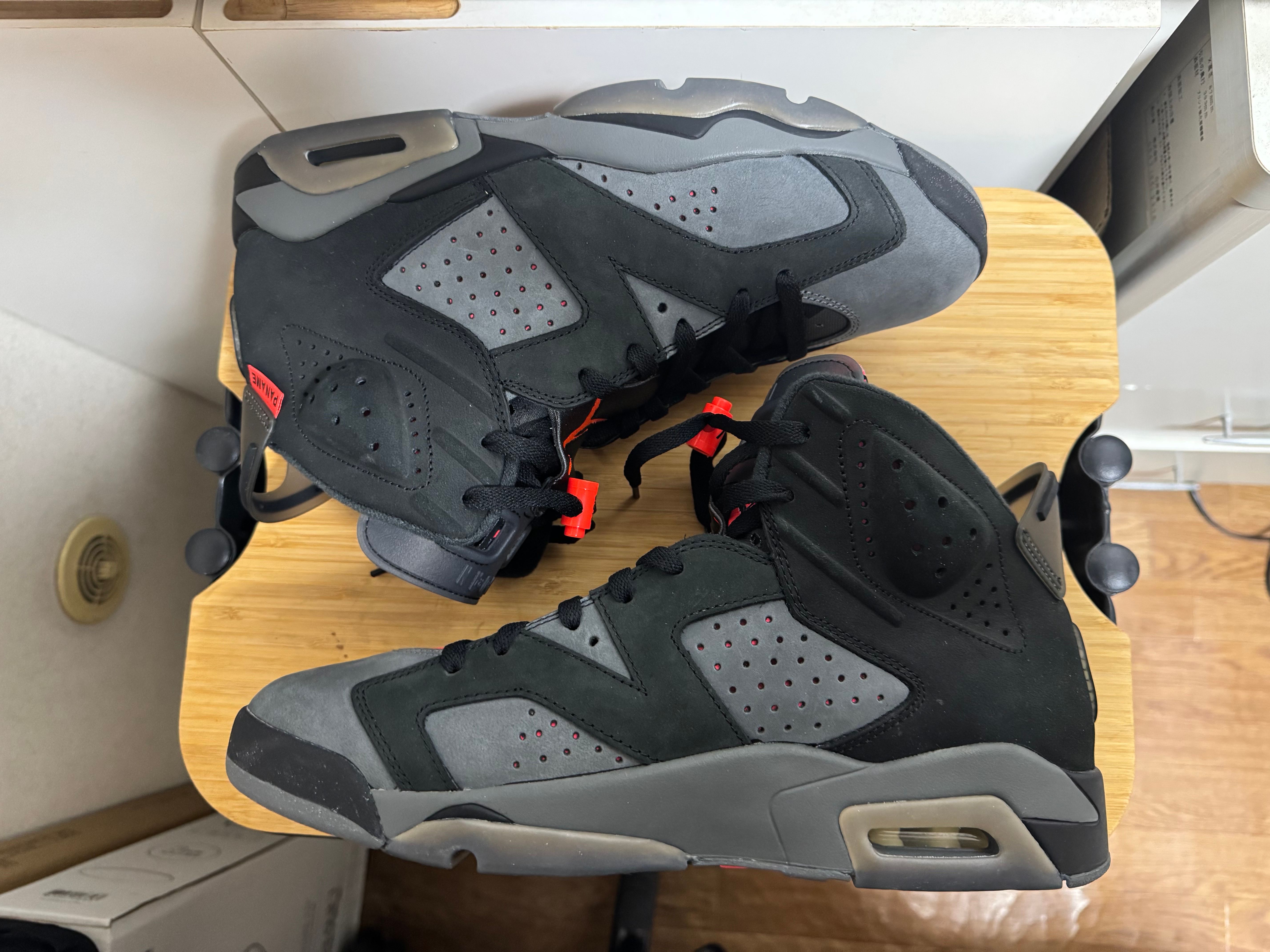 NIKE × PARIS SAINT GERMAIN AIR JORDAN 6 RETRO INFRARED