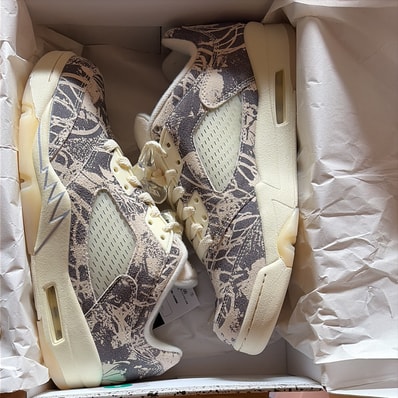 Nike Women's Air Jordan 5 Low "Girls that Hoop"