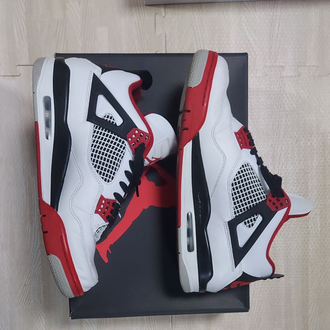 Nike Air Jordan 4 Retro OG "Fire Red" (2020)