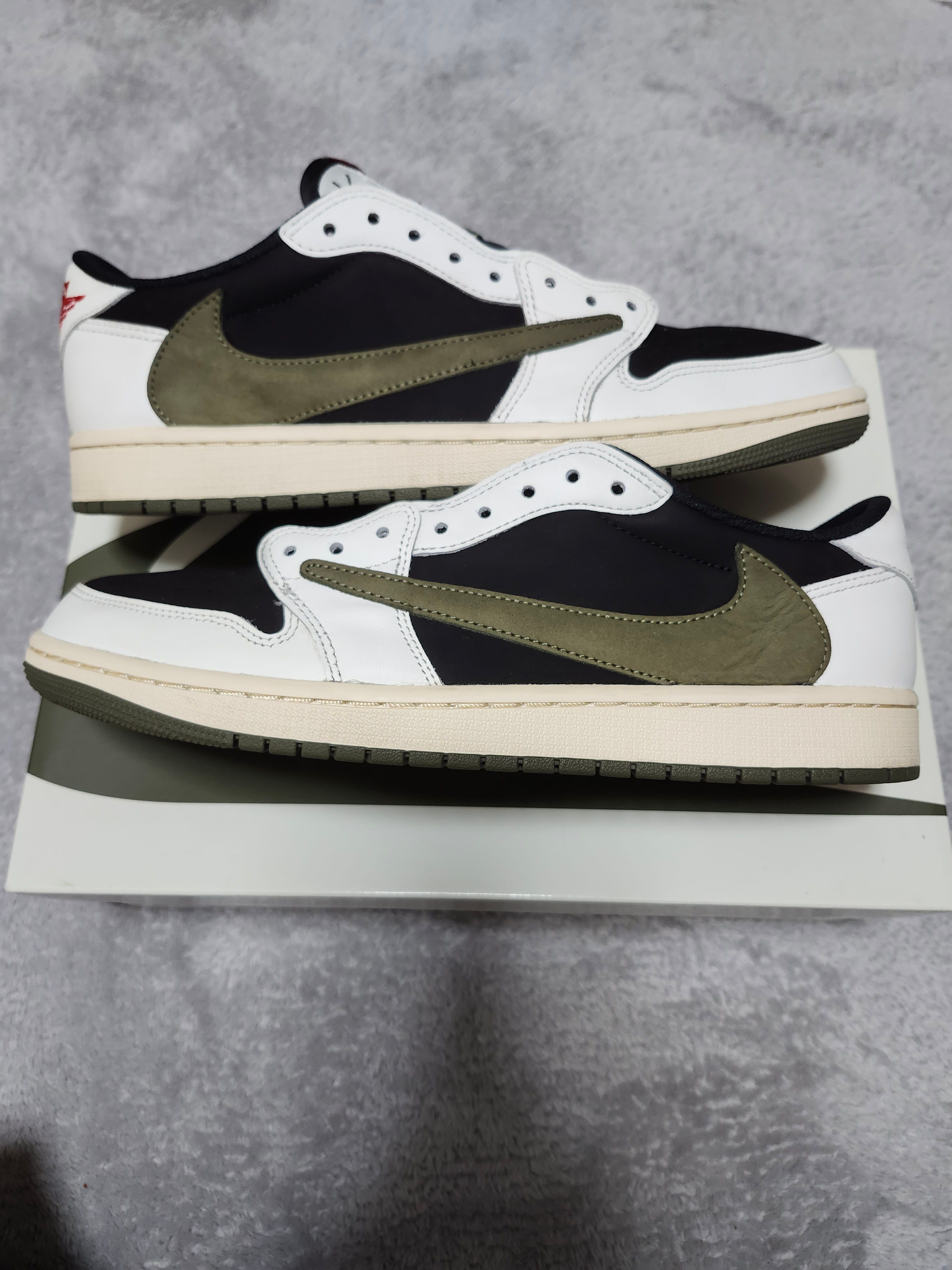 Travis Scott × Nike Women's Air Jordan 1 Low OG "Medium Olive"