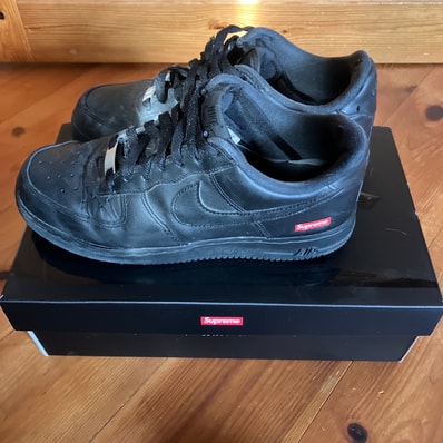 Supreme × Nike Air Force 1 Low "Black"
