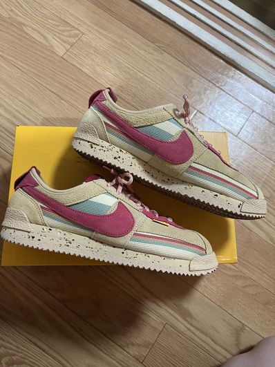 UNION × Nike Cortez "Red/Beige"