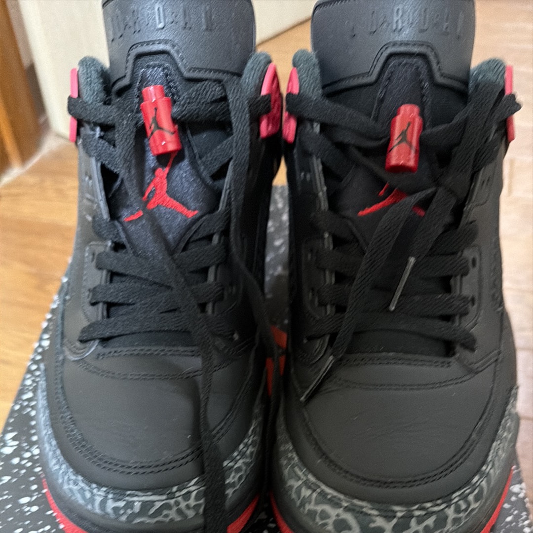 ナイキ ジョーダン スパイジーク ロー "ブレッド"