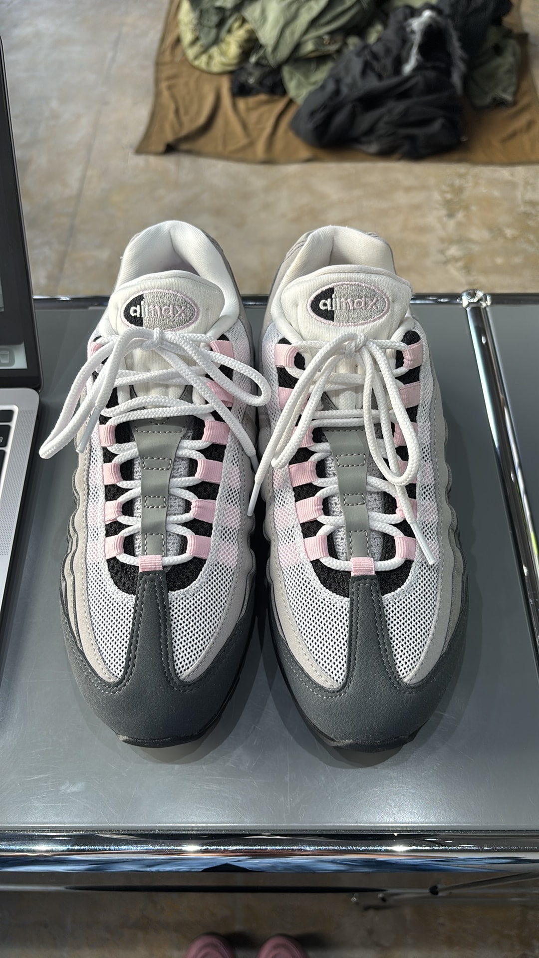 Nike Women's Air Max 95 OG Big Bubble "Medium Grey/Pink Foam"