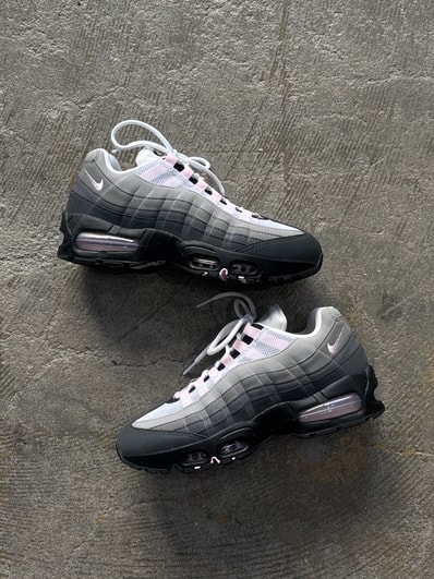 Nike Women's Air Max 95 OG Big Bubble "Medium Grey/Pink Foam"