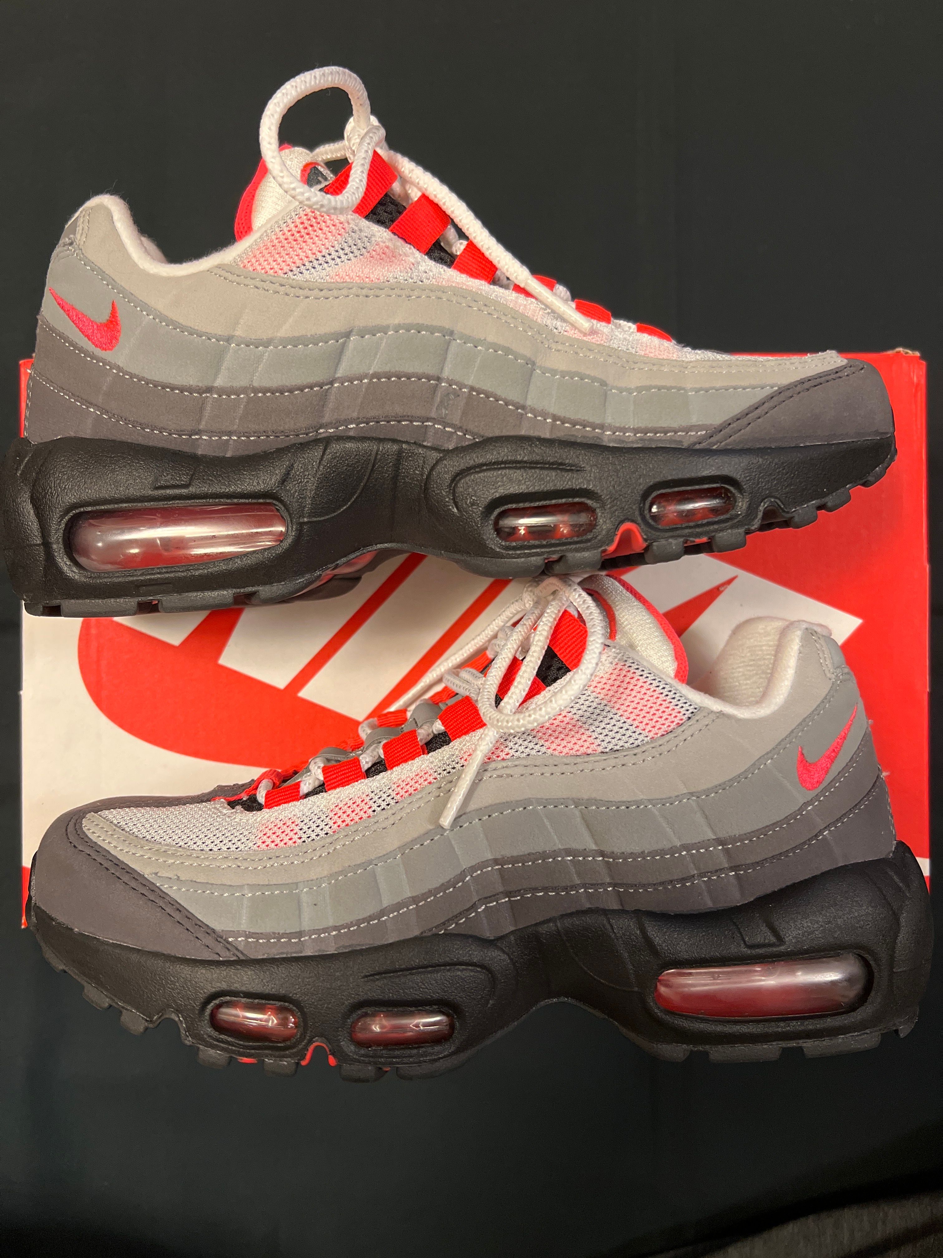 Nike Air Max 95 OG "White/Solar Red"