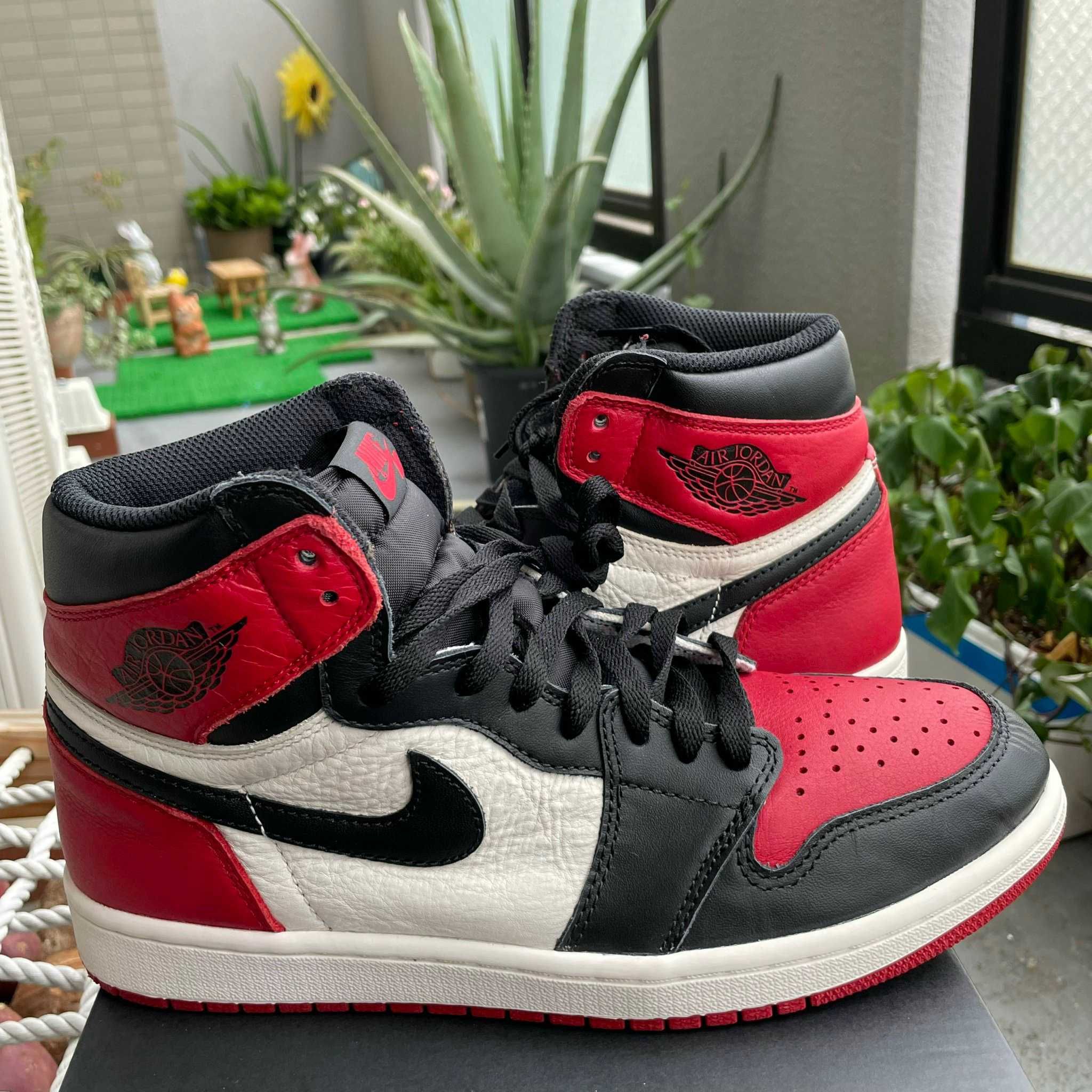 Nike Air Jordan 1 Retro High OG "Bred Toe"