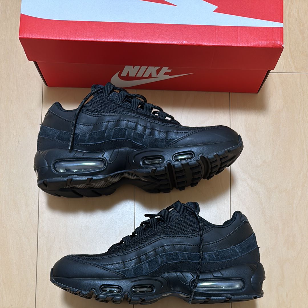 Nike Air Max 95 Essential "Black/Dark Grey/Black"
