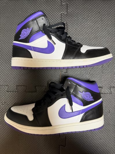 Nike Air Jordan 1 Mid "Black/Court Purple"