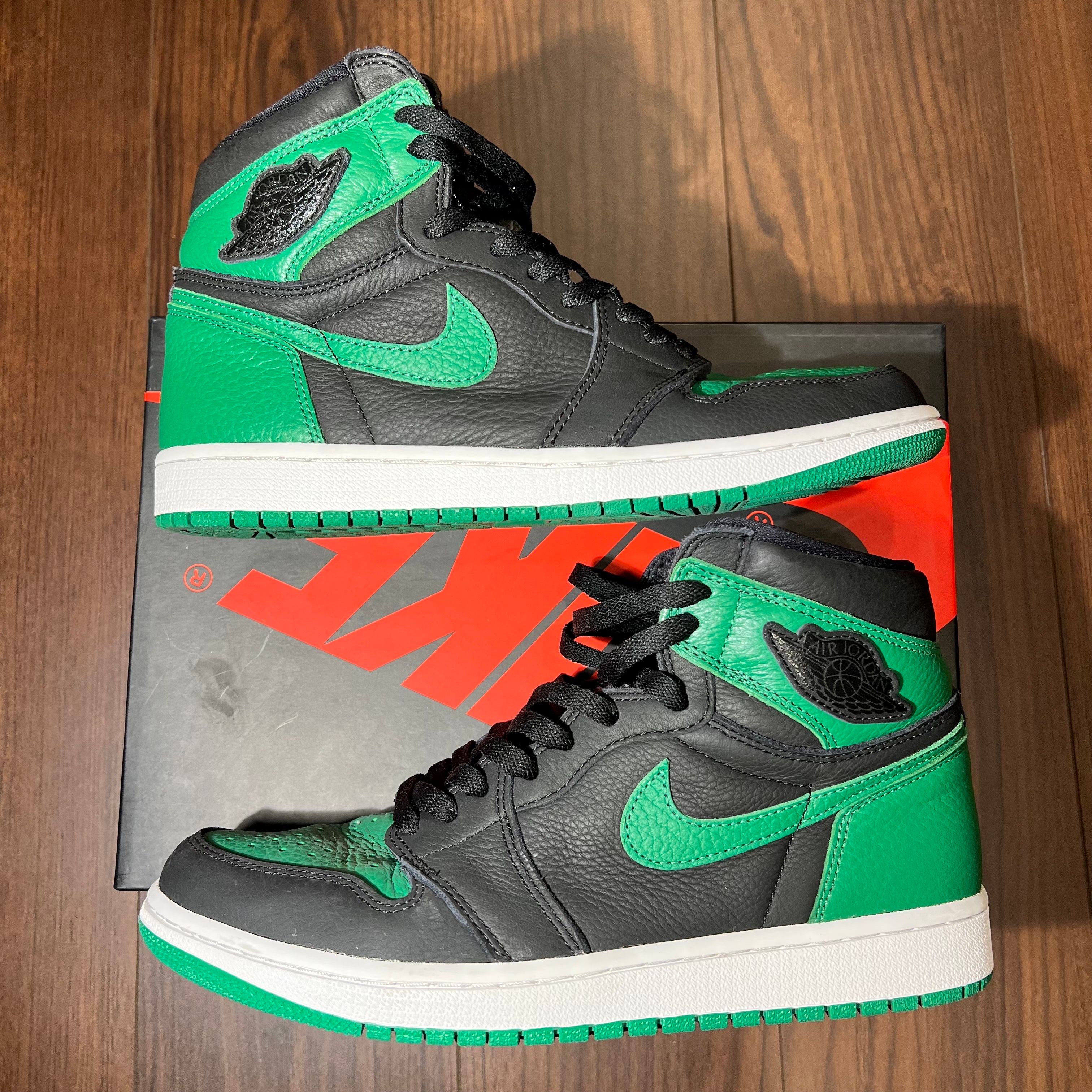 Nike Air Jordan 1 Retro High OG "Black/Pine Green" (2020)