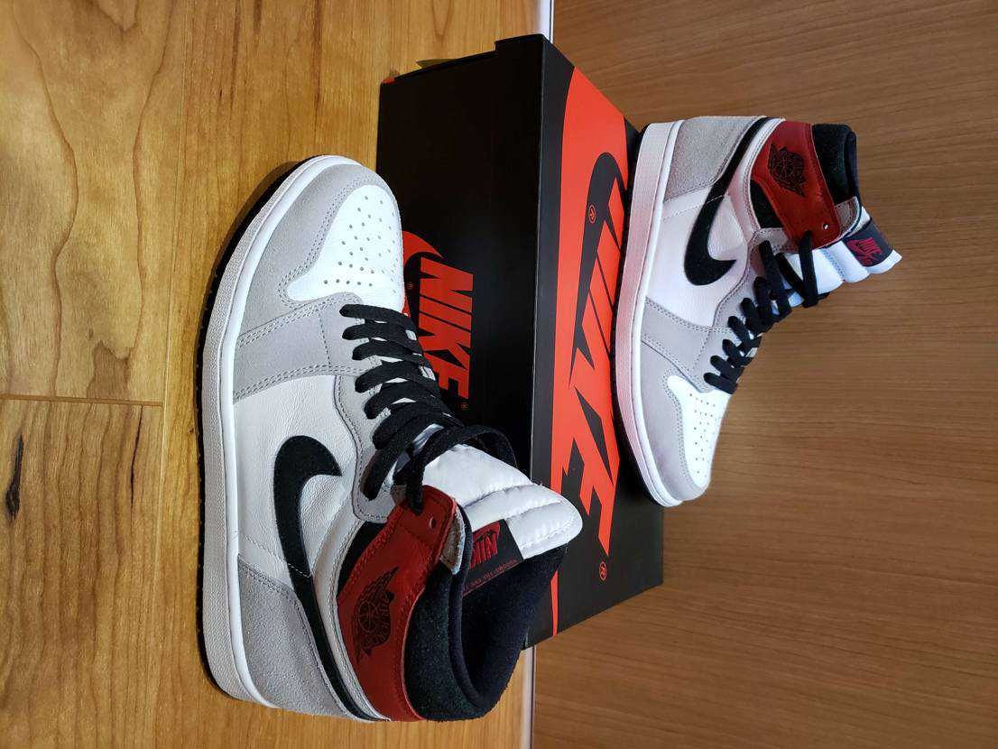 Nike Air Jordan 1 High OG "White/Black/Light Smoke Grey"