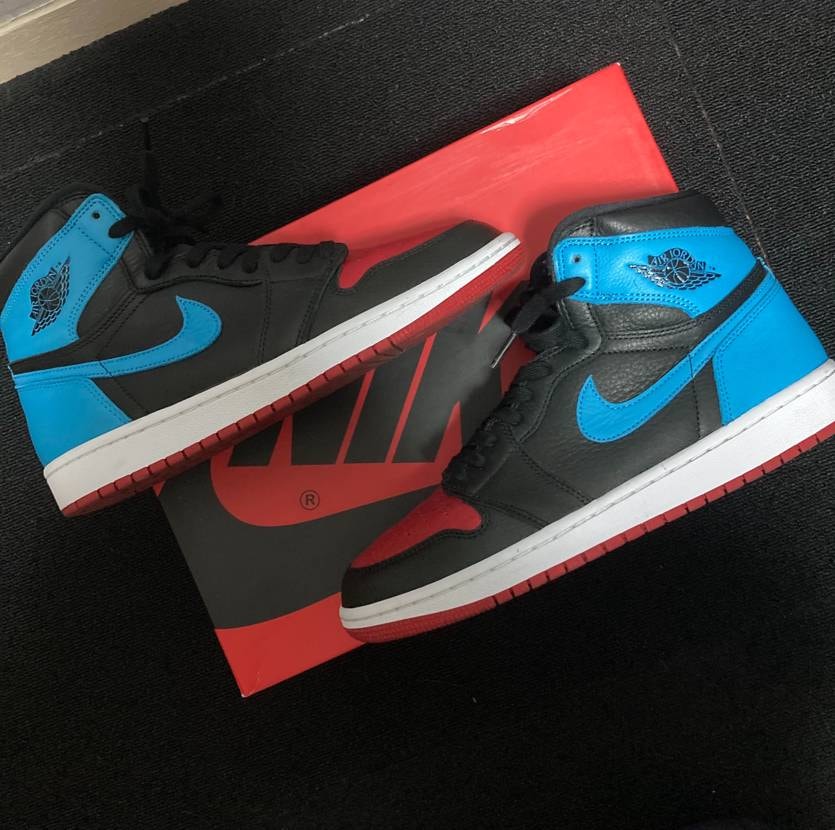 Nike Women's Air Jordan 1 High OG "UNC to Chicago"