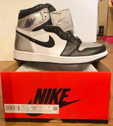Nike Women's Air Jordan 1 Retro High OG "Silver Toe"