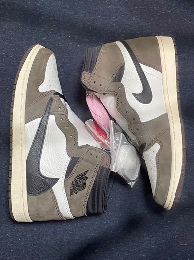 Travis Scott × Nike Air Jordan 1 Retro High OG TS SP "Sail/Dark Mocha"